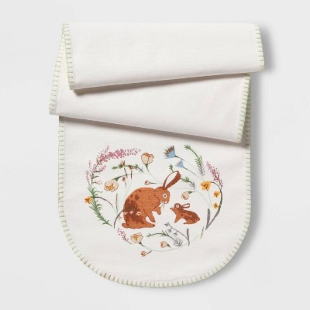 NWT - 14" x 72" Cotton Bunny Rabbit Table Runner - Threshold